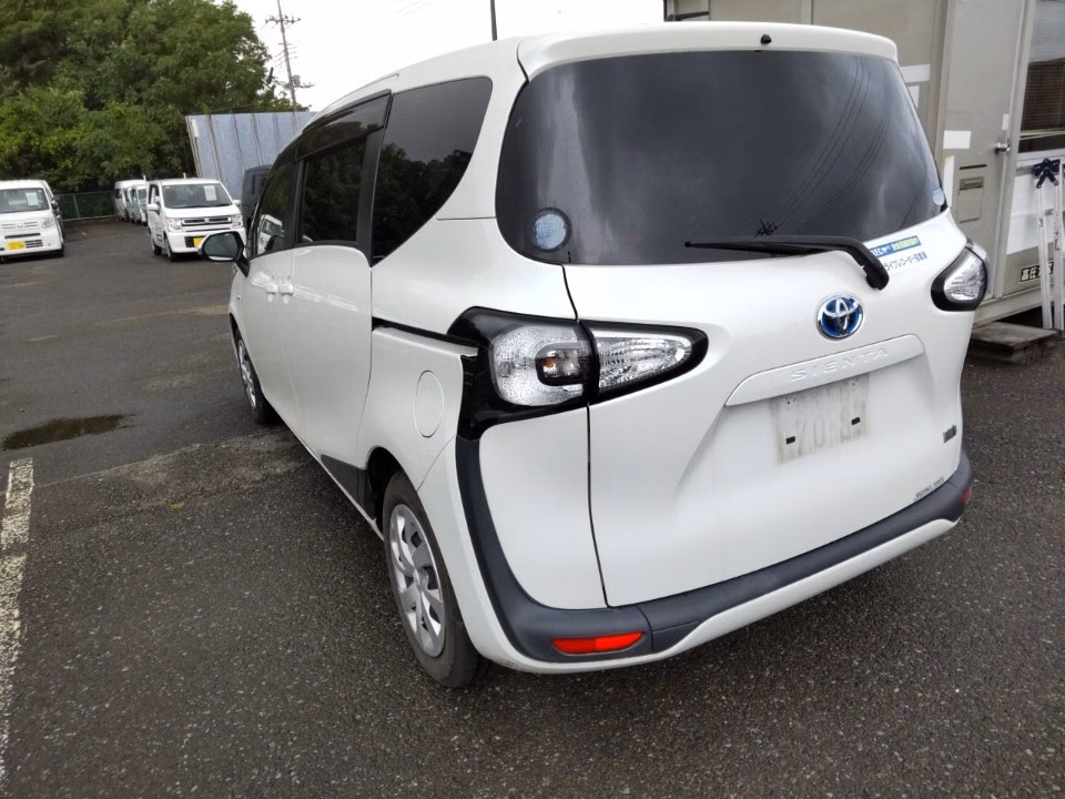 TOYOTA SIENTA