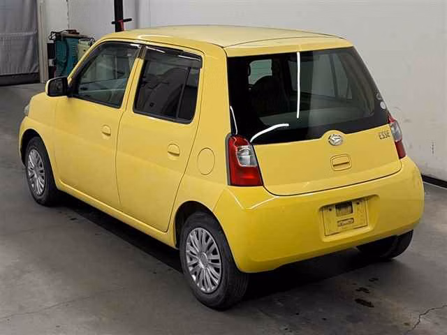 DAIHATSU ESSE