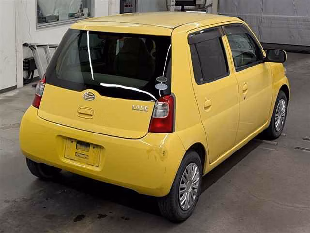 DAIHATSU ESSE