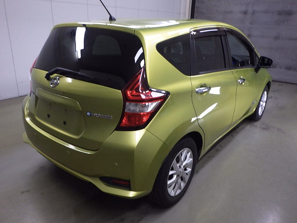 NISSAN NOTE