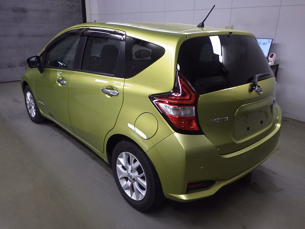 NISSAN NOTE