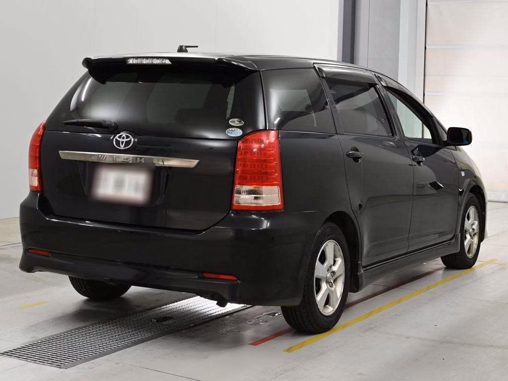TOYOTA WISH