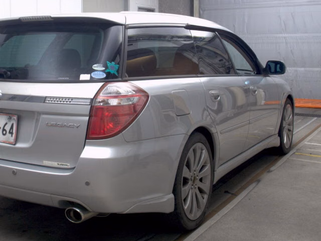 SUBARU LEGACY