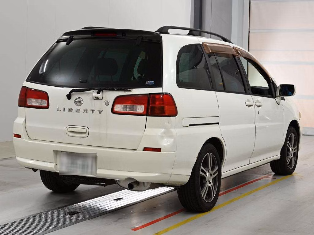 NISSAN LIBERTY