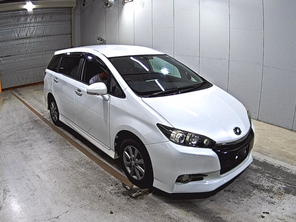 TOYOTA WISH