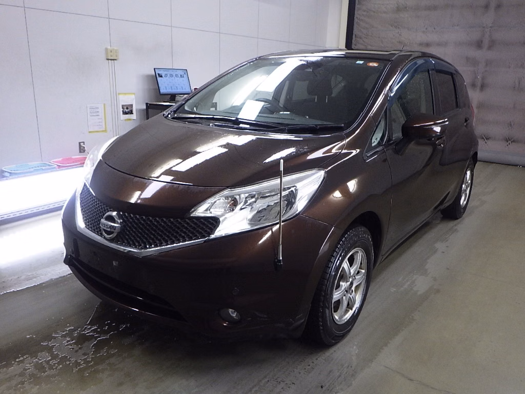 NISSAN NOTE