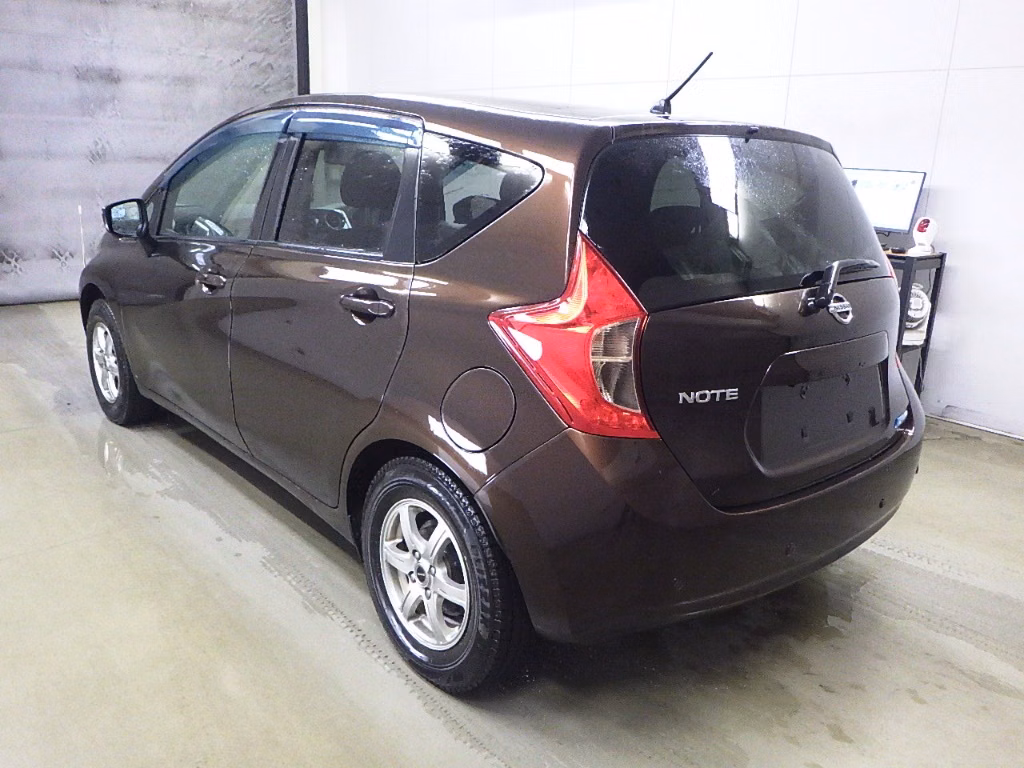 NISSAN NOTE