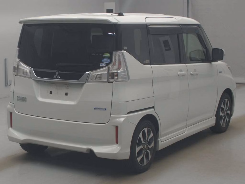 MITSUBISHI DELICA D:2