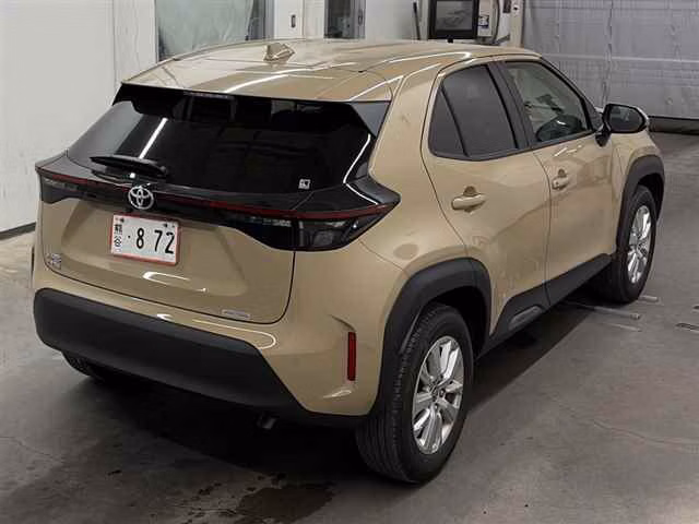 TOYOTA YARIS CROSS
