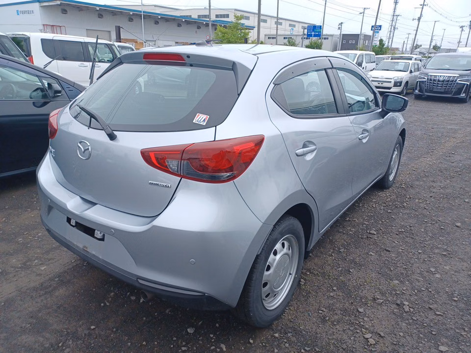 MAZDA MAZDA2