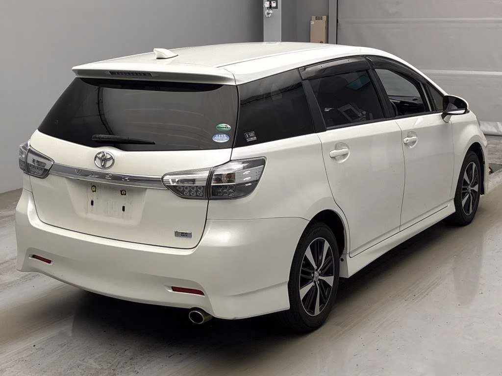 TOYOTA WISH
