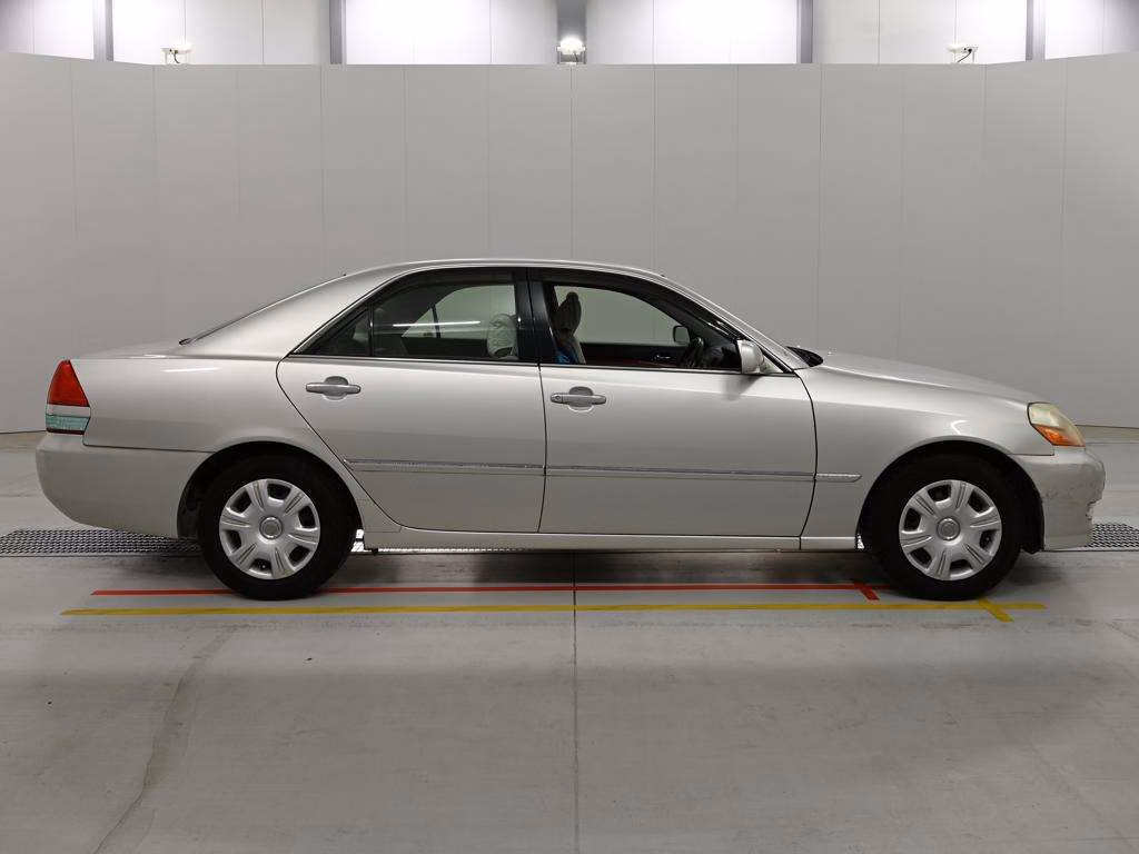 TOYOTA MARK II
