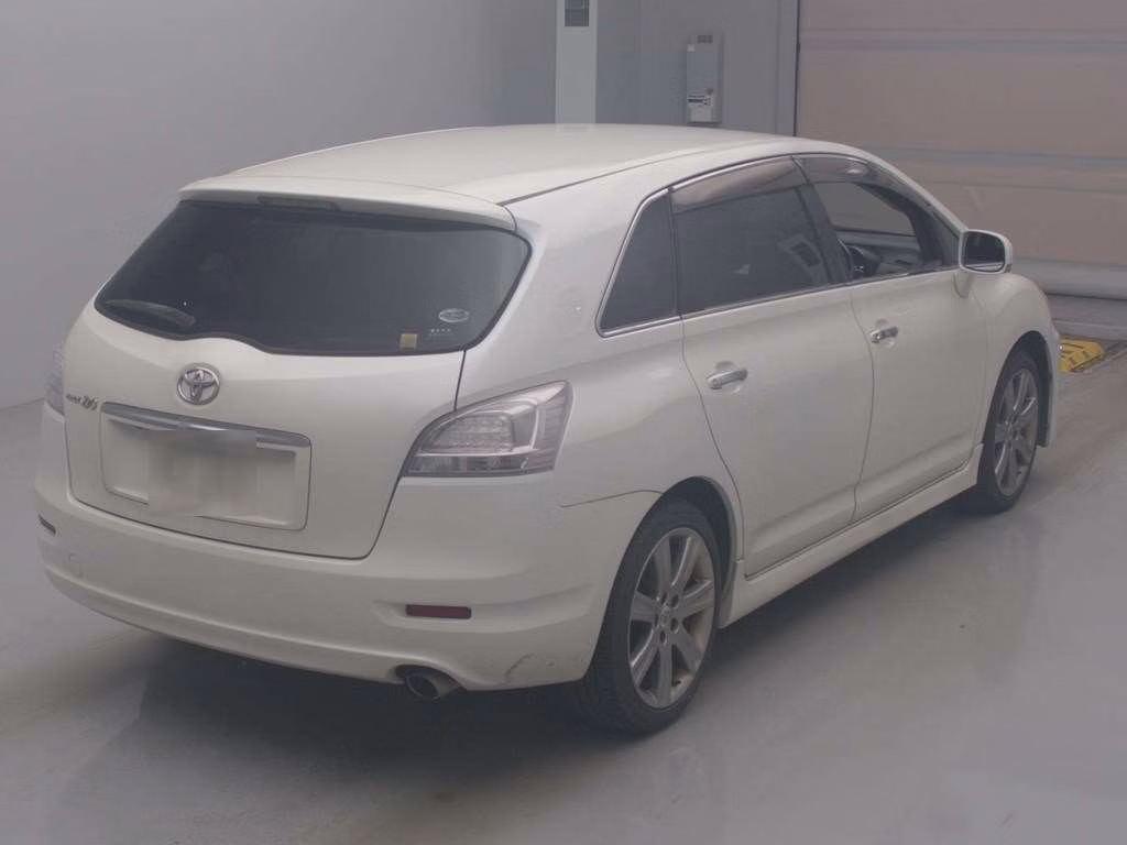 TOYOTA MARK X ZIO