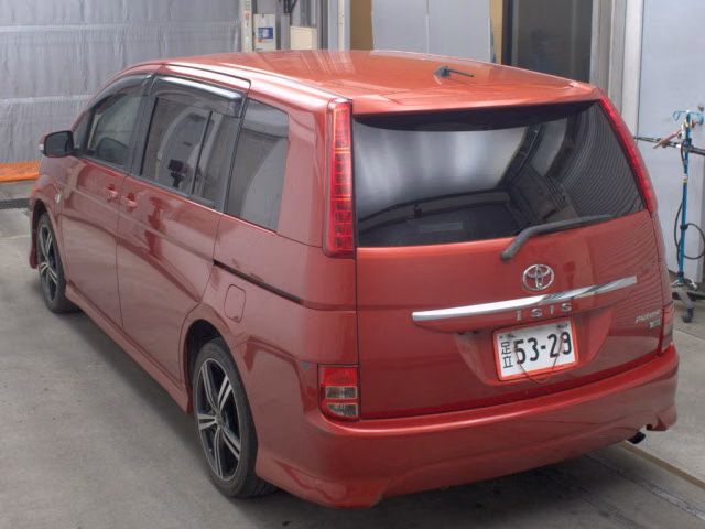 TOYOTA ISIS