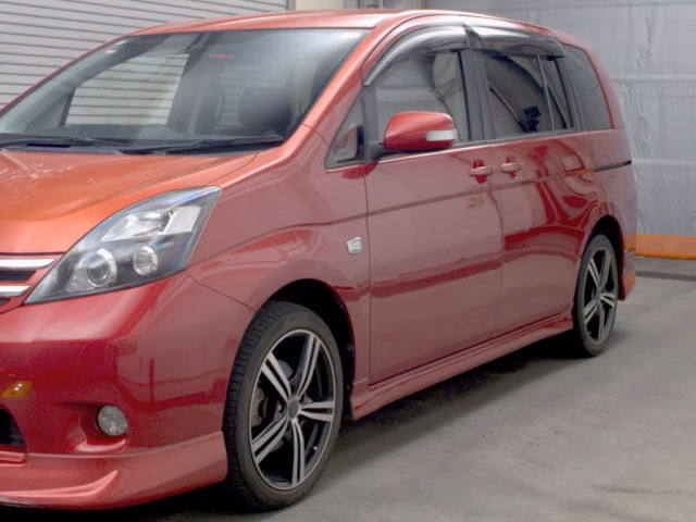 TOYOTA ISIS