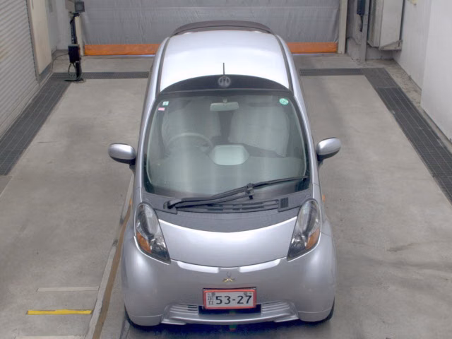 MITSUBISHI I