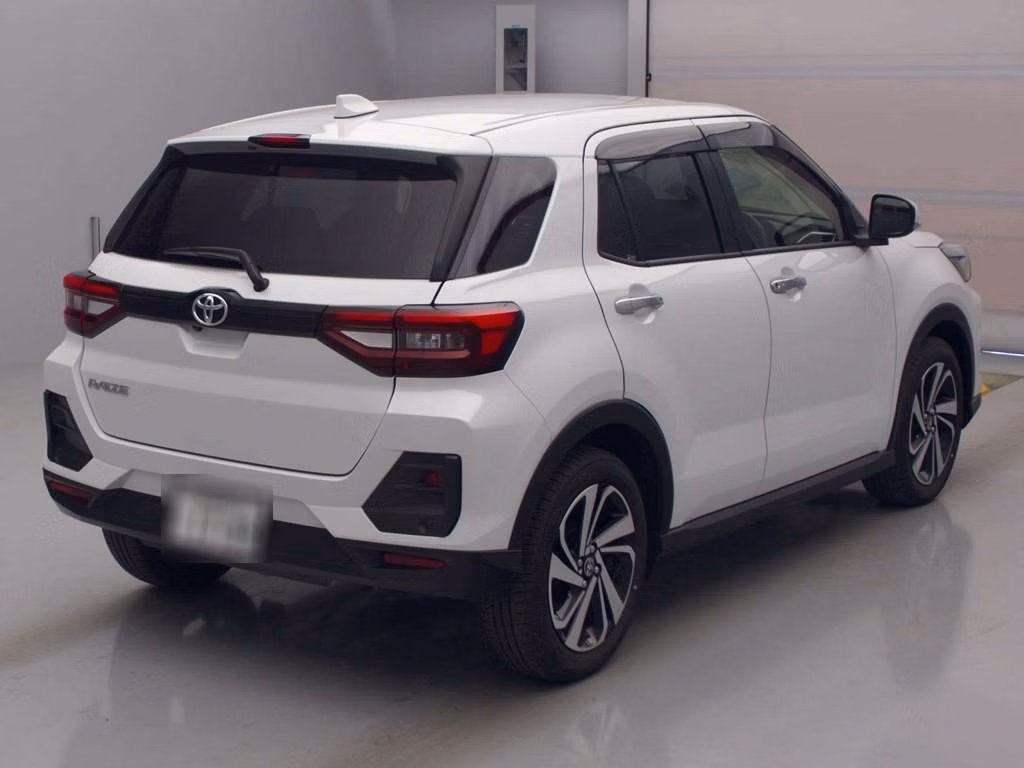 TOYOTA RAIZE