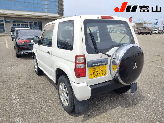 MITSUBISHI PAJERO MINI