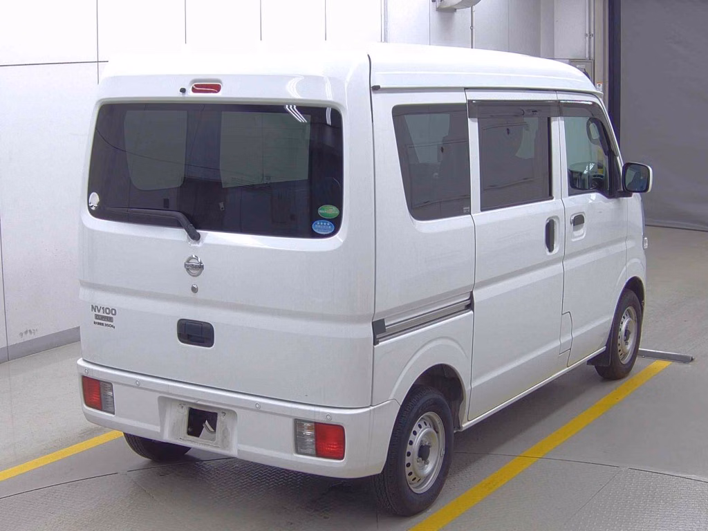 NISSAN NV100 CLIPPER