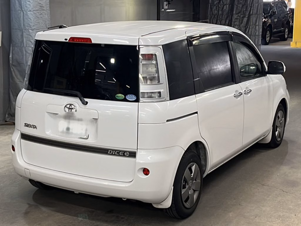 TOYOTA SIENTA