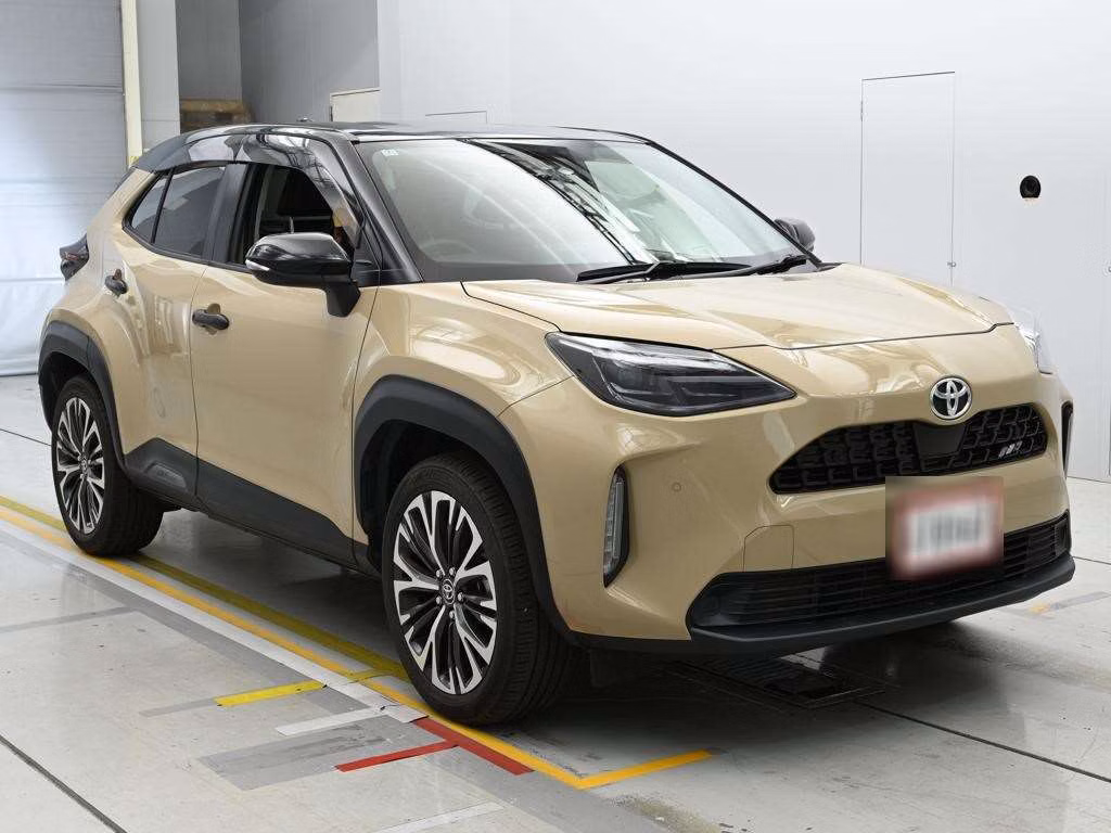 TOYOTA YARIS CROSS
