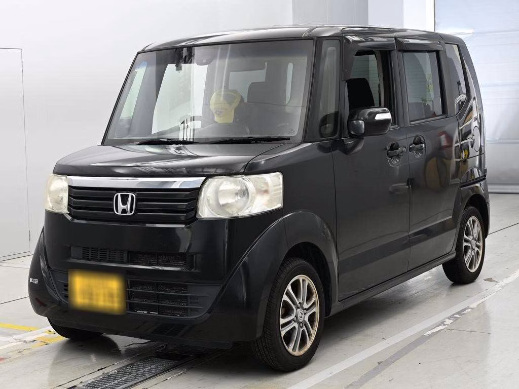 HONDA N-BOX
