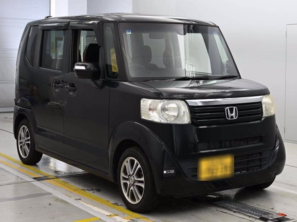 HONDA N-BOX