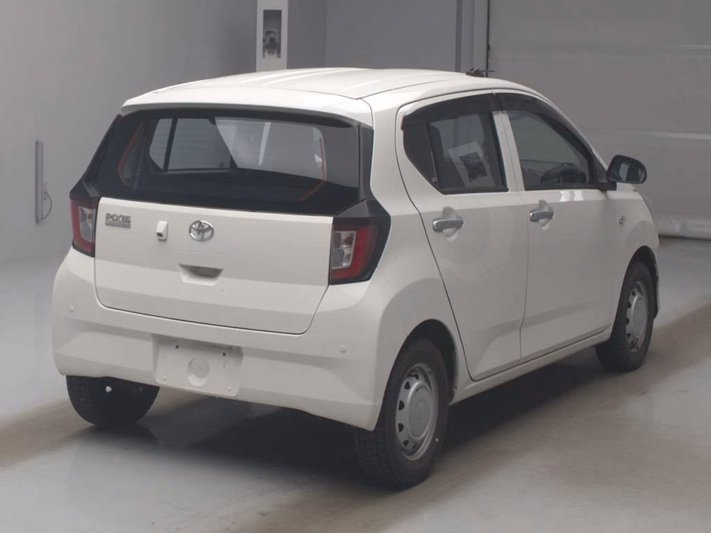 TOYOTA PIXIS EPOCH
