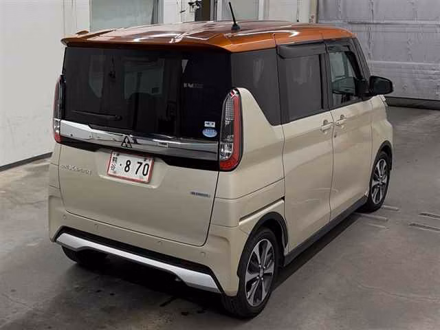MITSUBISHI EK SPACE