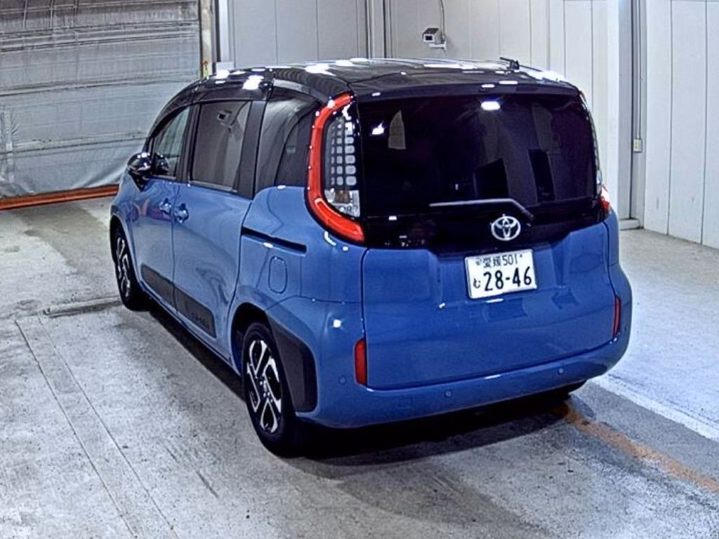 TOYOTA SIENTA