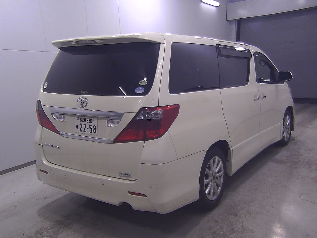 TOYOTA ALPHARD