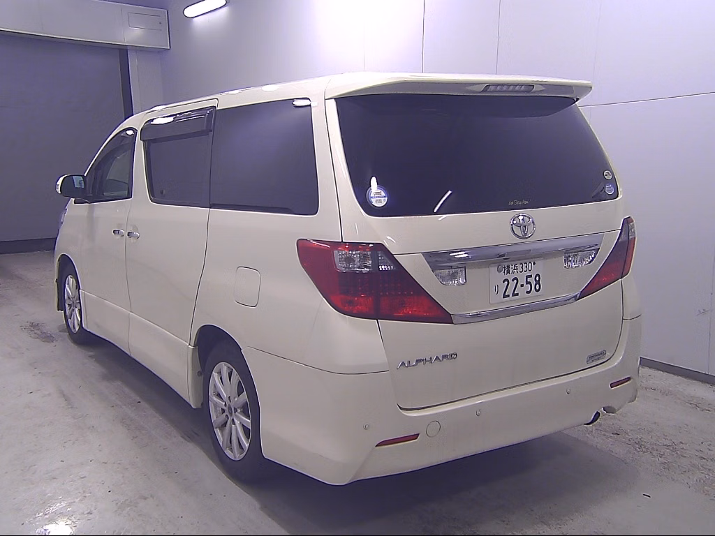 TOYOTA ALPHARD
