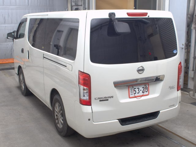 NISSAN NV350 CARAVAN