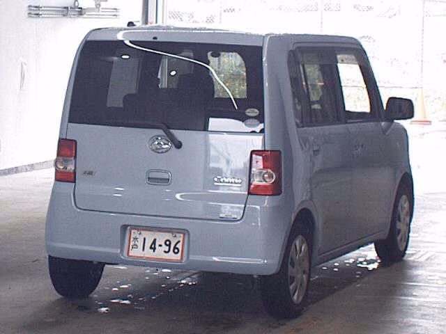 DAIHATSU MOVE CONTE