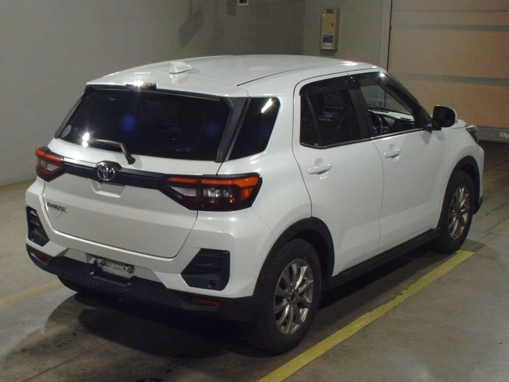 TOYOTA RAIZE