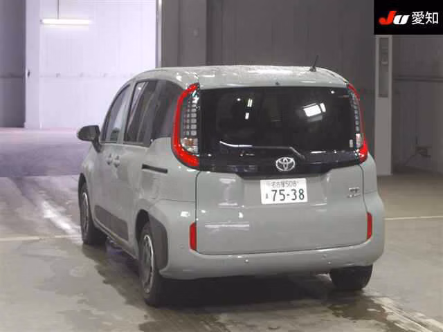 TOYOTA SIENTA