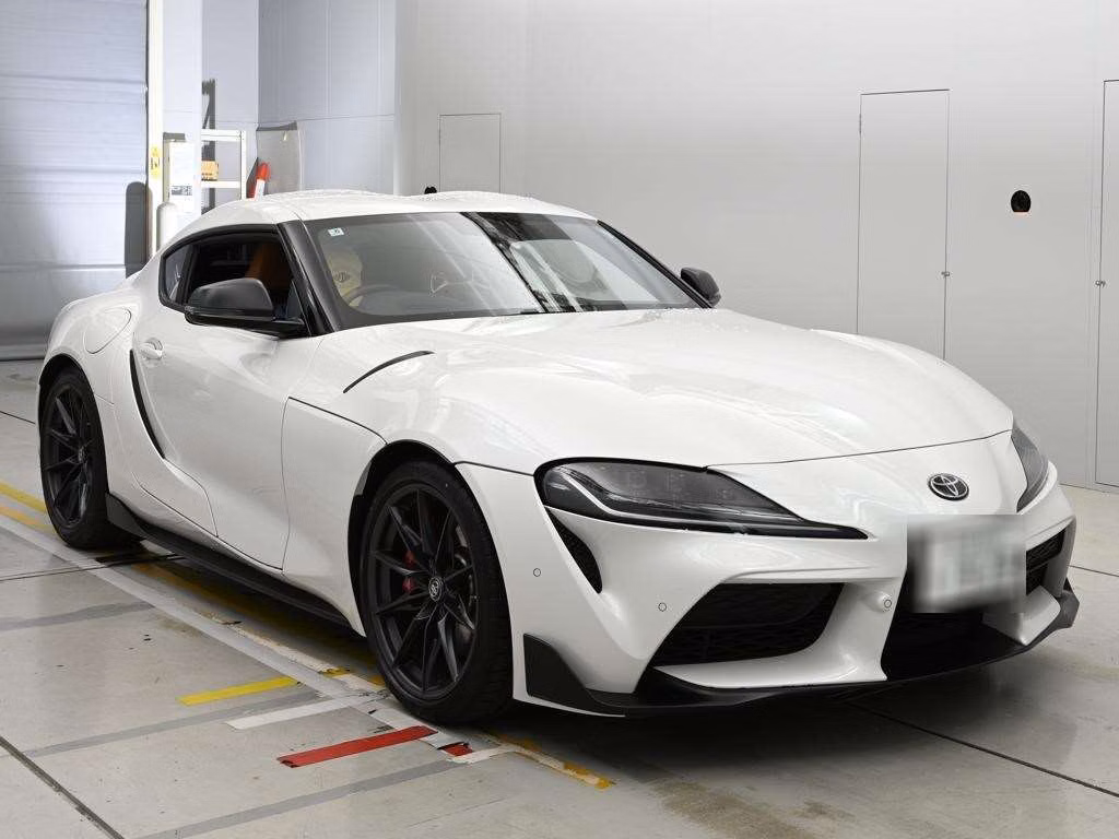 TOYOTA SUPRA