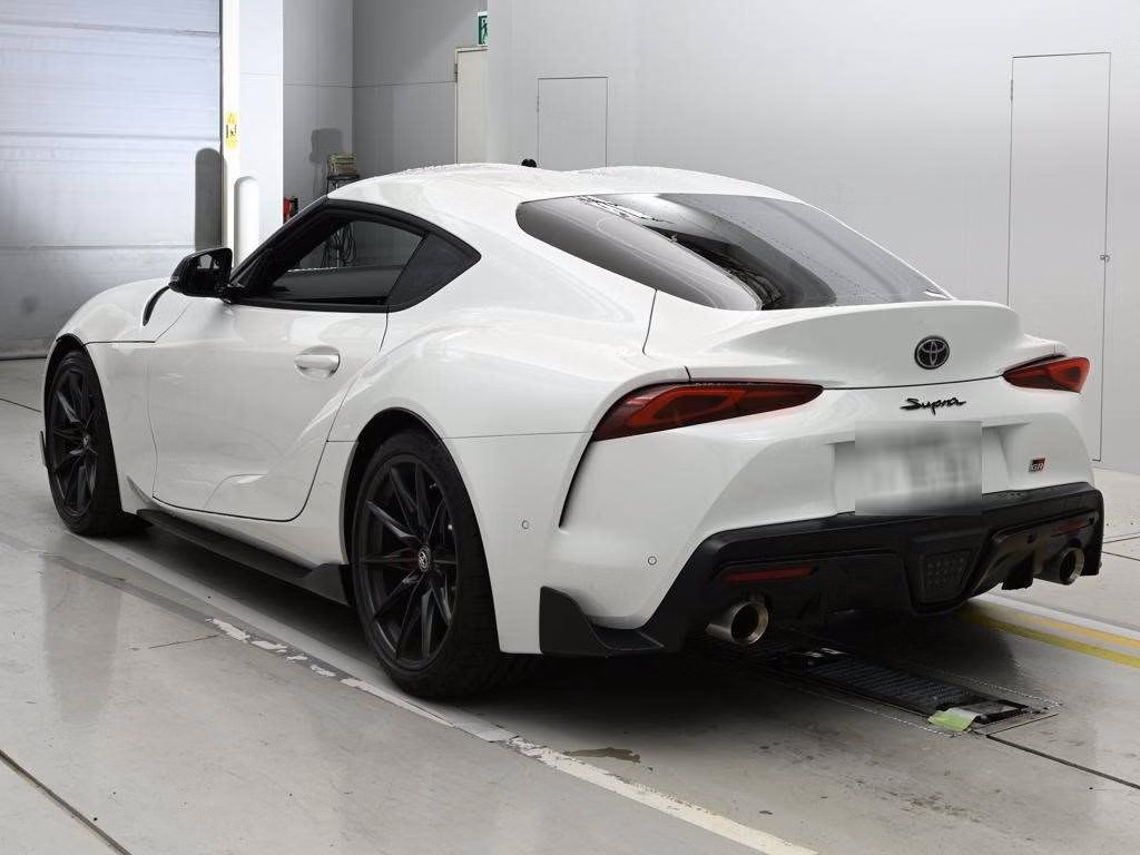 TOYOTA SUPRA