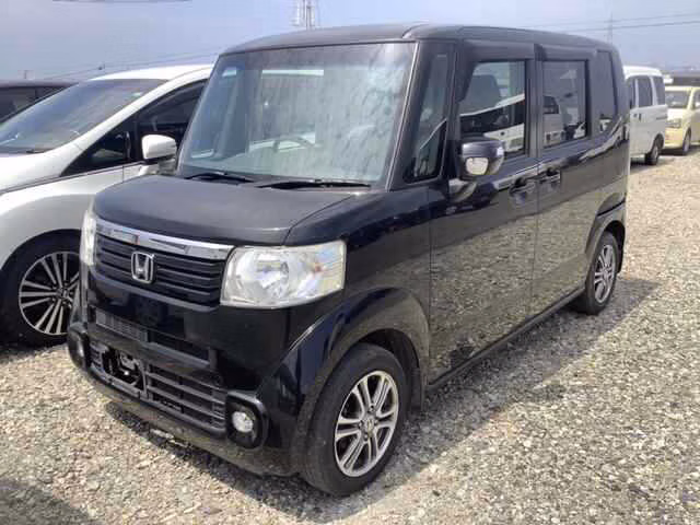 HONDA N-BOX