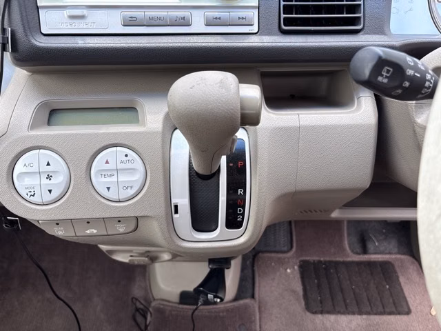 HONDA LIFE