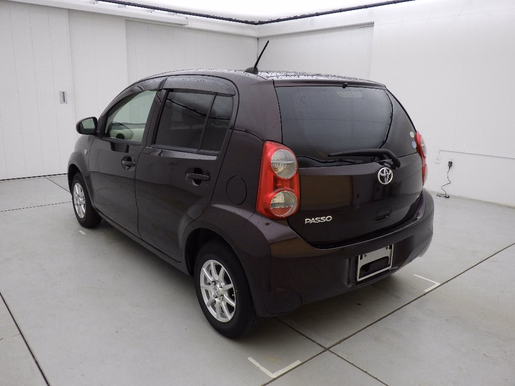 TOYOTA PASSO
