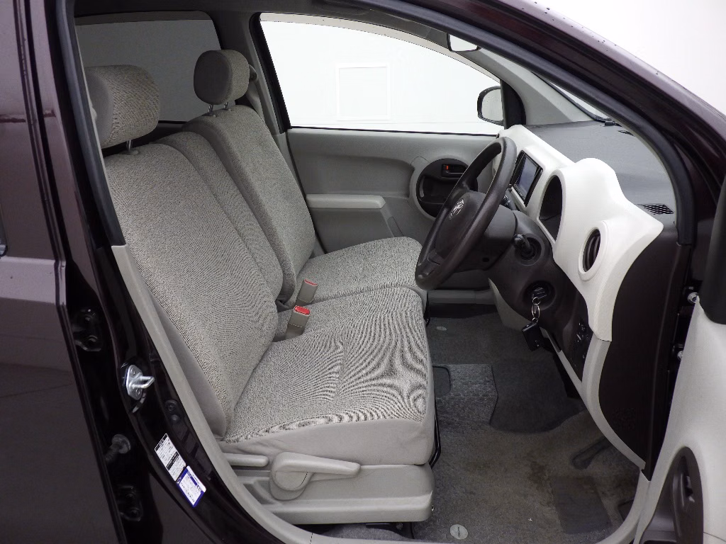 TOYOTA PASSO