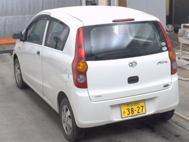DAIHATSU MIRA