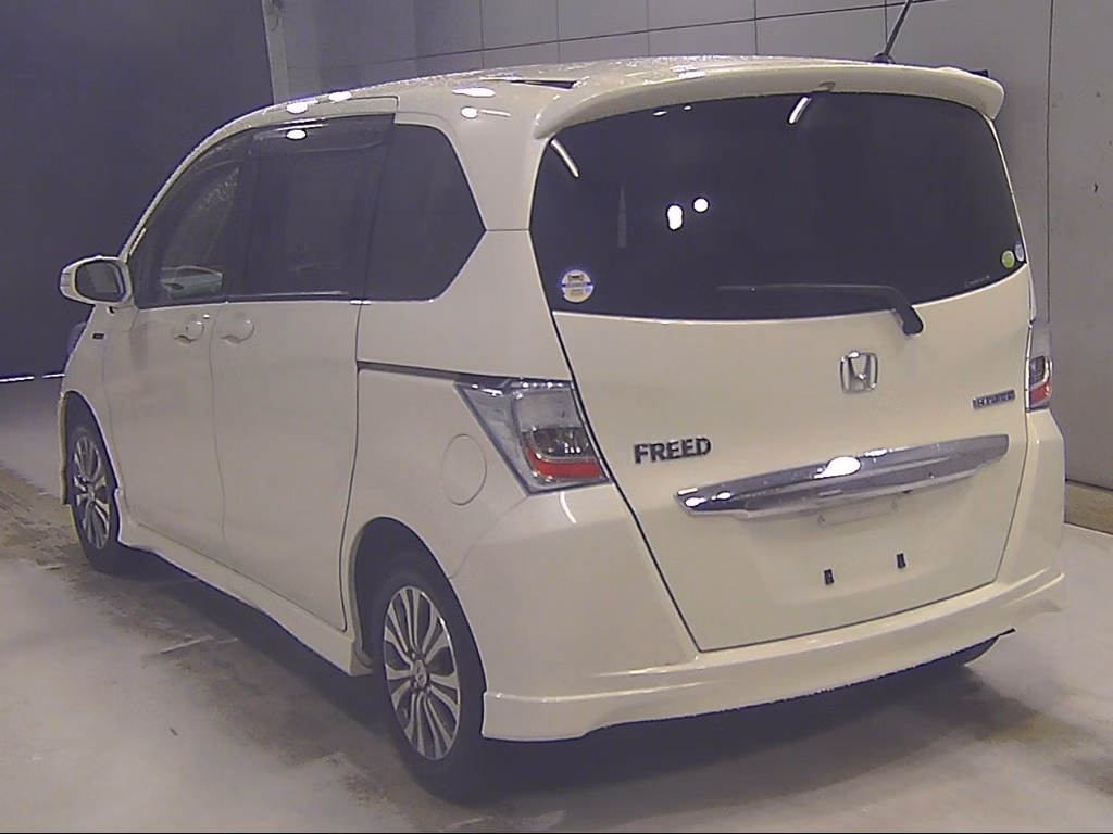 HONDA FREED