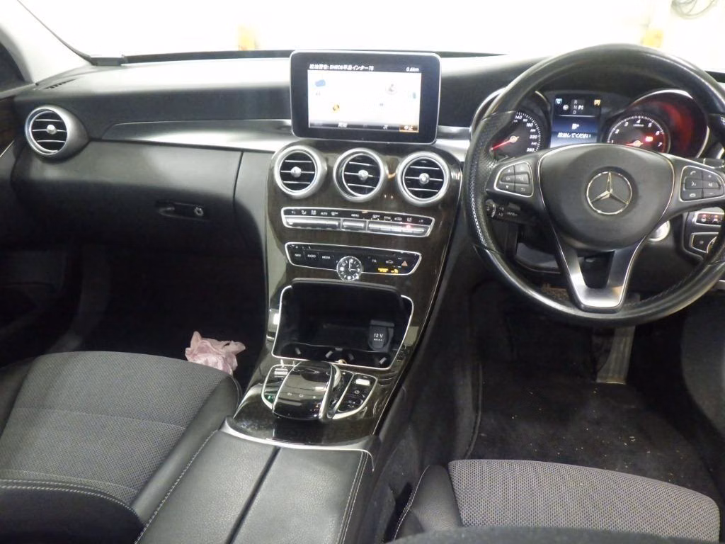 MERCEDES-BENZ C-CLASS