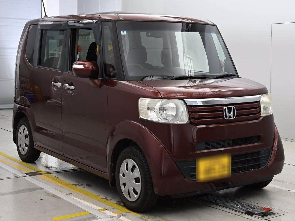 HONDA N-BOX