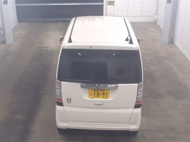 HONDA N-BOX