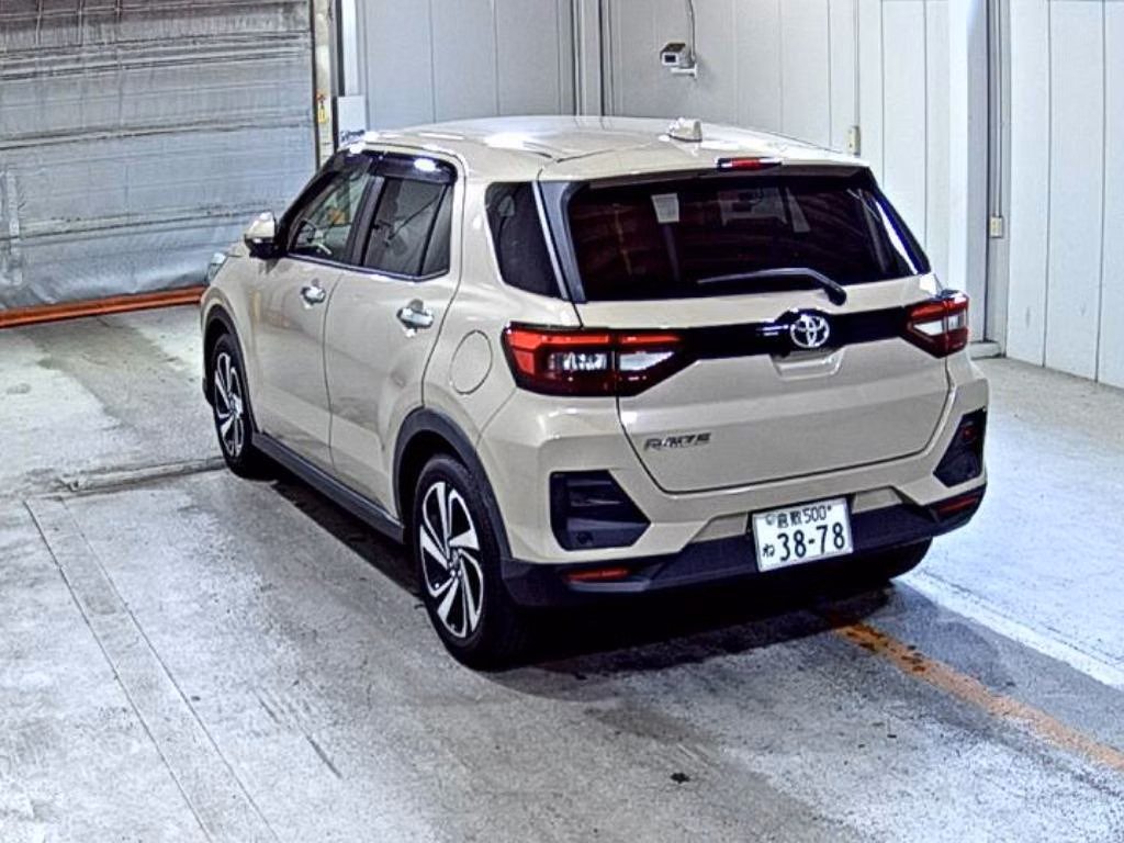 TOYOTA RAIZE