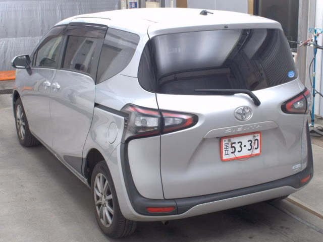 TOYOTA SIENTA