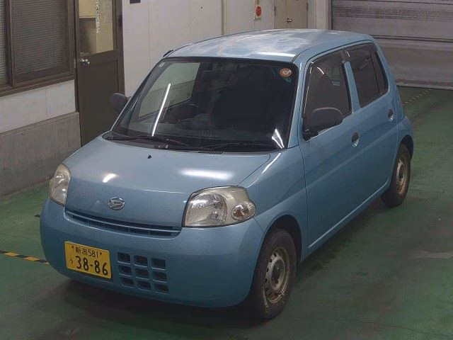 DAIHATSU ESSE